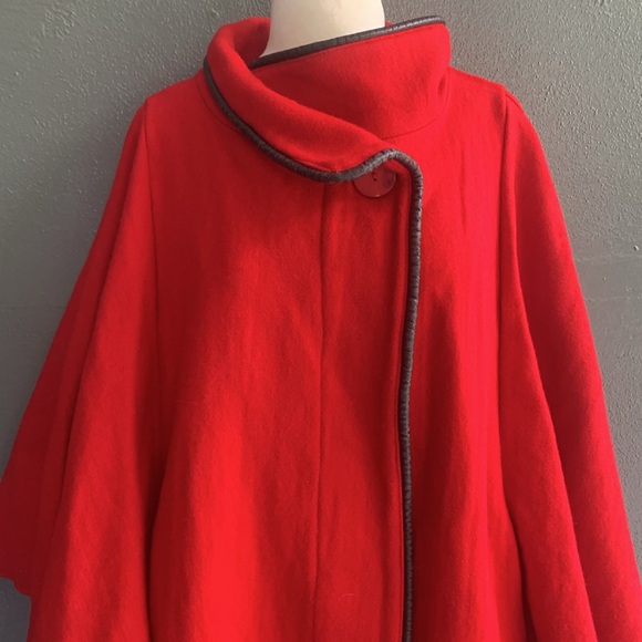 Dani Colby - Picture 3 of 10